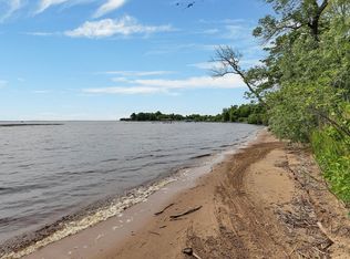 4 Walnut Rd, Isle, MN 56342