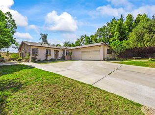 822 Corona Ave, Corona, CA 92879