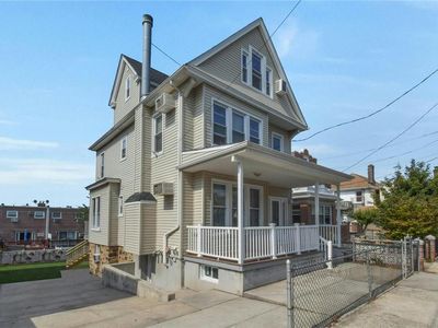 1027 Wilcox Avenue, Bronx, NY, 10465
