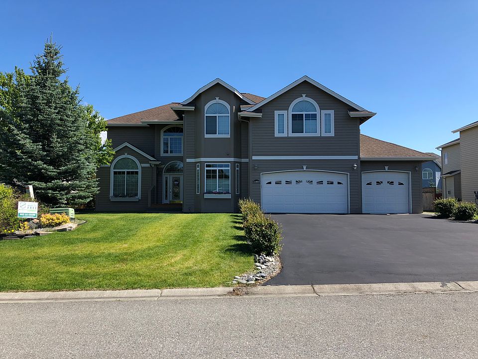 2nd image of 11089 Bluff Creek Cir