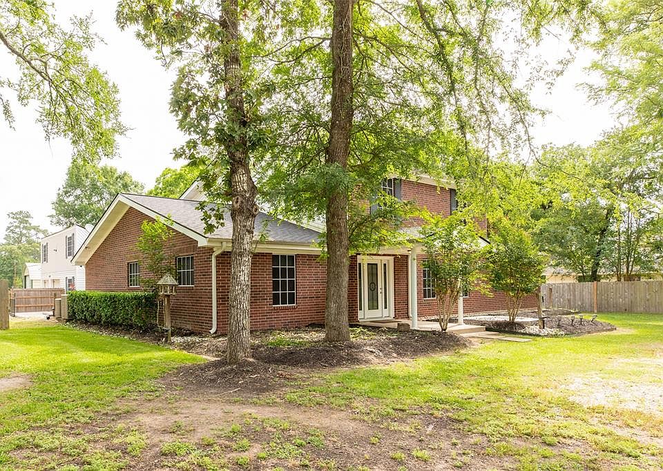 1st image of 24982 Robin Hood Ln