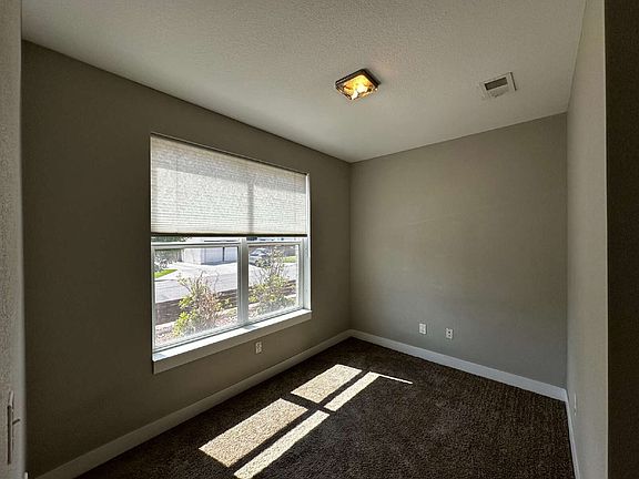 5th image of 3515 W 16th Ave