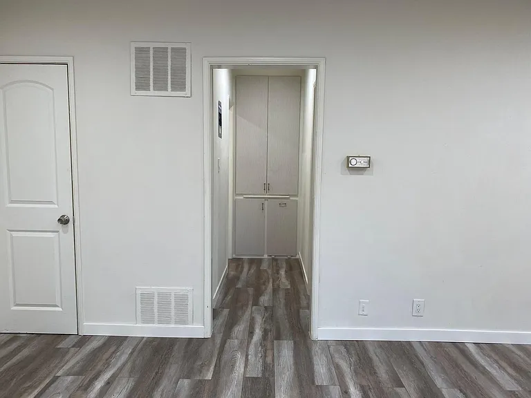 7705 Romaine St #5 — Photo 14