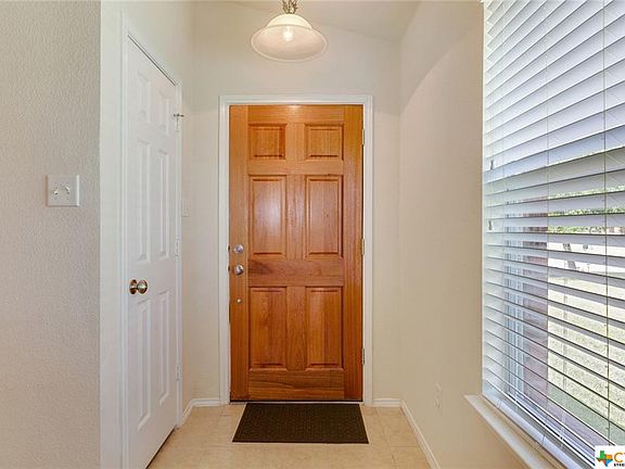 5th image of 329 Peanut Dr