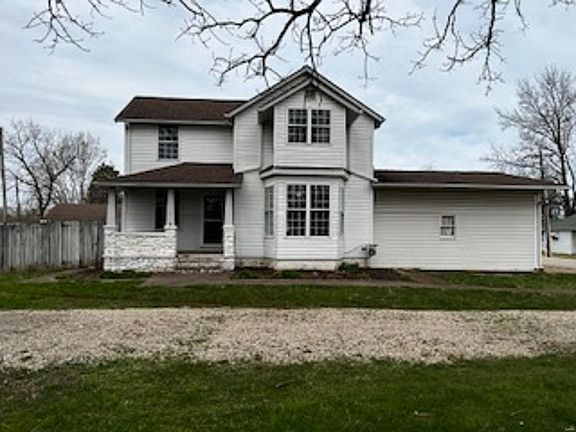 2nd image of 404 W James Ave