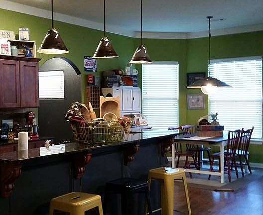 Kitchen/Dining