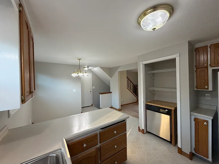 1261 La Count Rd — Photo 7