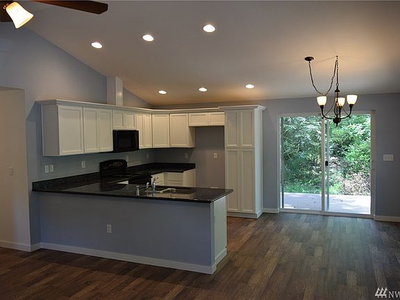 3rd image of 705 Wood Duck Ave SE