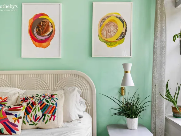 507 East 12th Street image 6 of 10