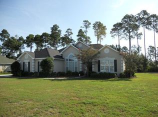 122 Edge Water Dr, Brunswick, GA 31525
