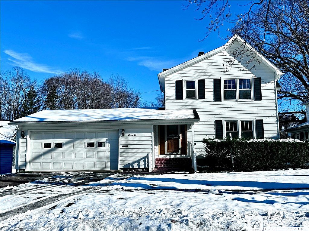 32 Summer St, Fredonia, NY 14063 MLS R1512099 Zillow