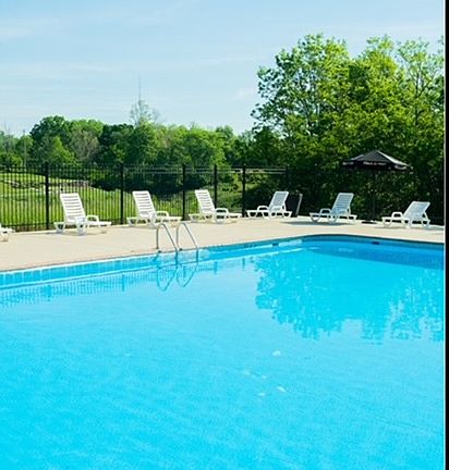 GREAT SWIMMING POOL