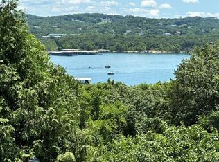 24 Village Trl BUILDING 7-17, Branson, MO 65616