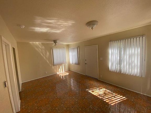 3rd image of 837 W 83rd St