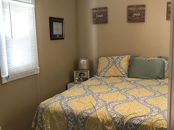 3rd image of 48 Diller Ave