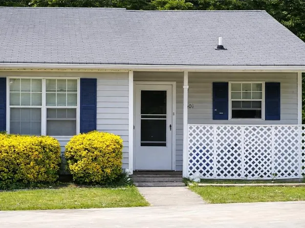 8501 Westchester Dr, Douglasville, GA 30134