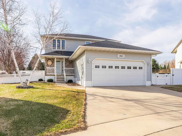 882 Ann Ave, Le Mars, IA 51031