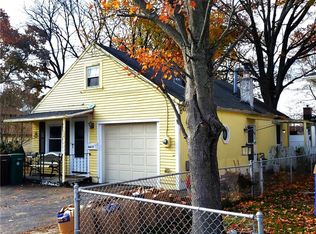 13 Craigie Ave, Woonsocket, RI 02895