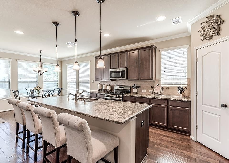 1st image of 8446 Horsepen Bend Dr