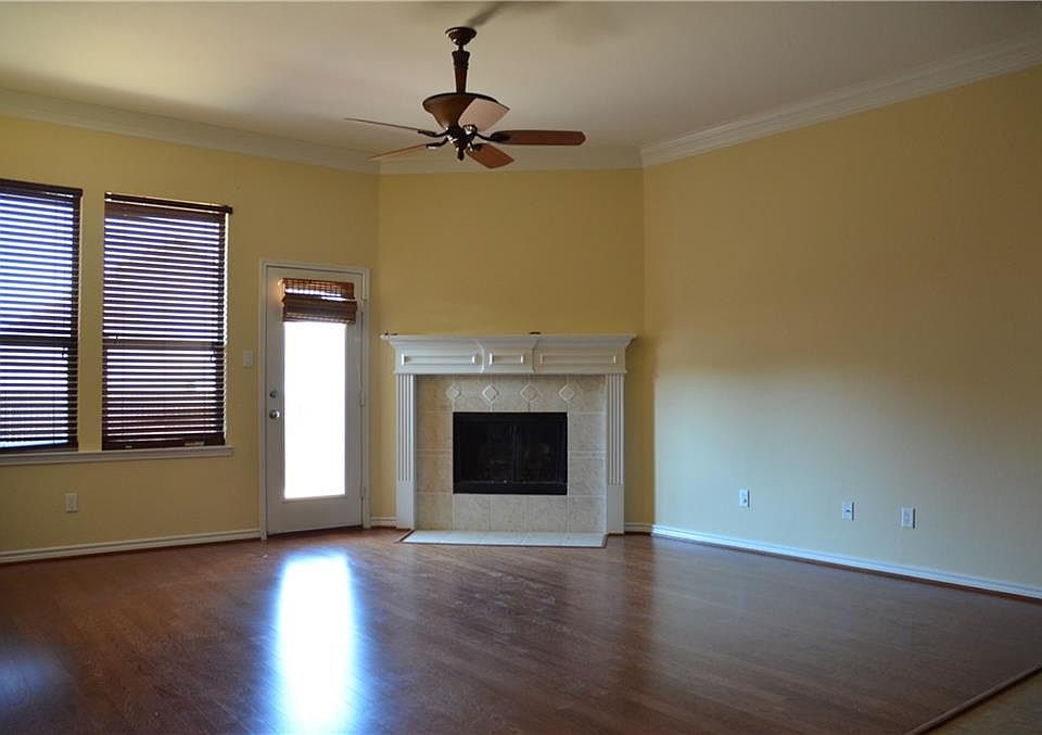 1st image of 1315 Chimney Rock Dr