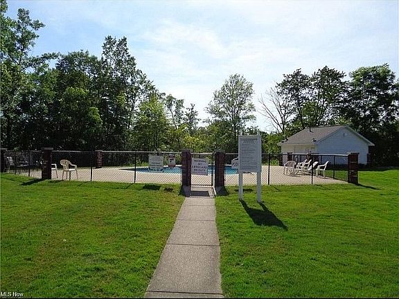2nd image of 26 New Concord Dr #2