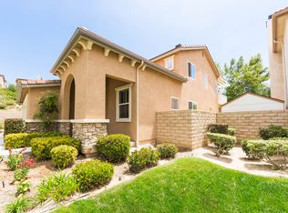 19606 Travers Ct, Saugus, CA 91350