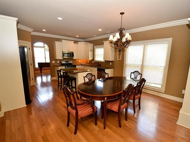 2225 Barkley Crest Ln — Photo 7