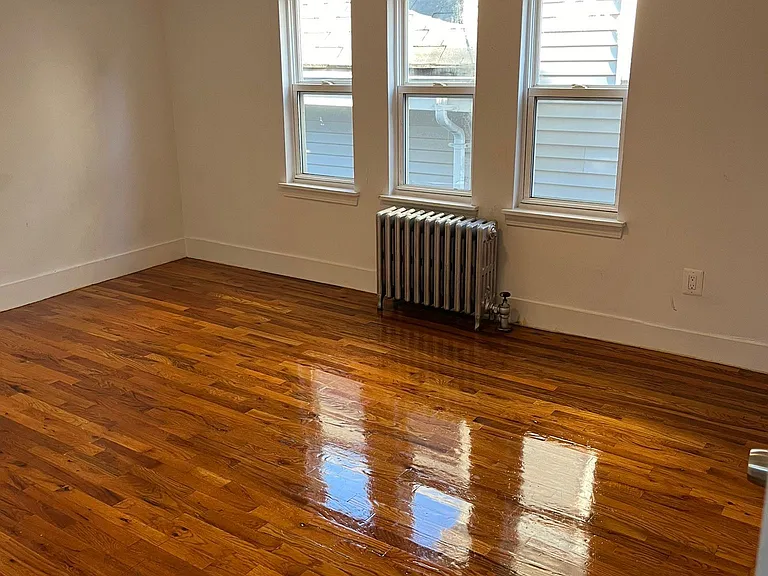 91 Devon St #3 — Photo 4