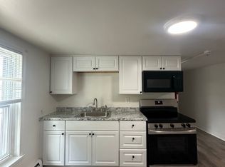 22 Johnson St #3R, Pawtucket, RI 02860