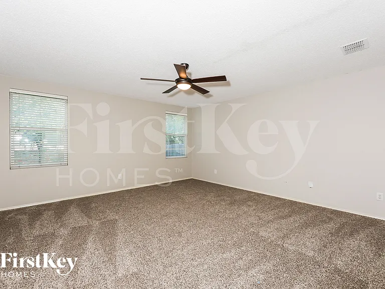 614 Silvertop Rd — Photo 11