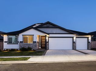 1561 S Nighthawk Cir, Ridgefield, WA 98642