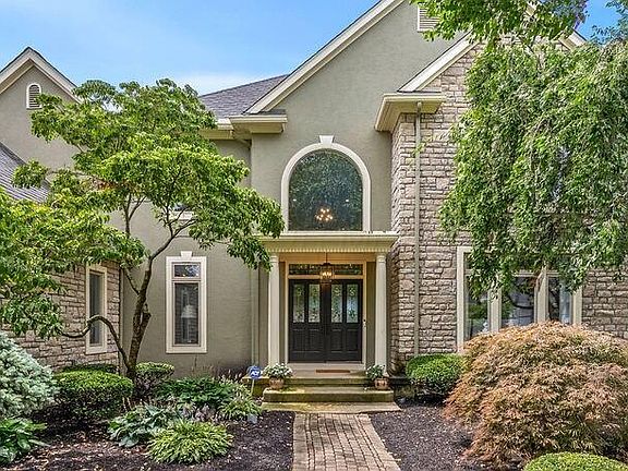 2nd image of 7247 Poppy Hills Ct