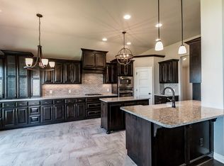 18609 Salvador Rd, Edmond, OK 73012