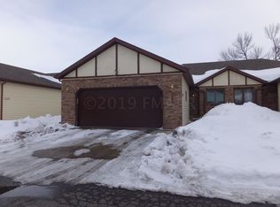 2528 18th St S, Fargo, ND 58103