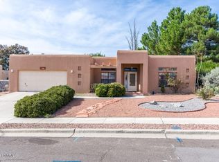 2219 Stagecoach Dr, Las Cruces, NM 88011