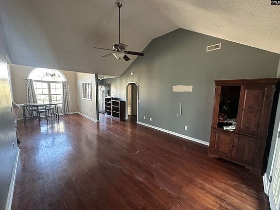 4th image of 3315 Oleander Dr