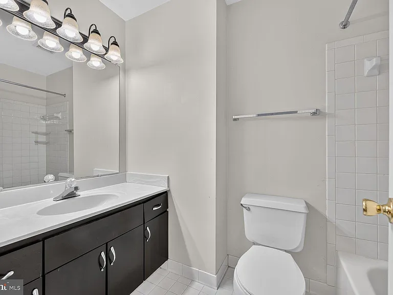 6374 English Ivy Way — Photo 8