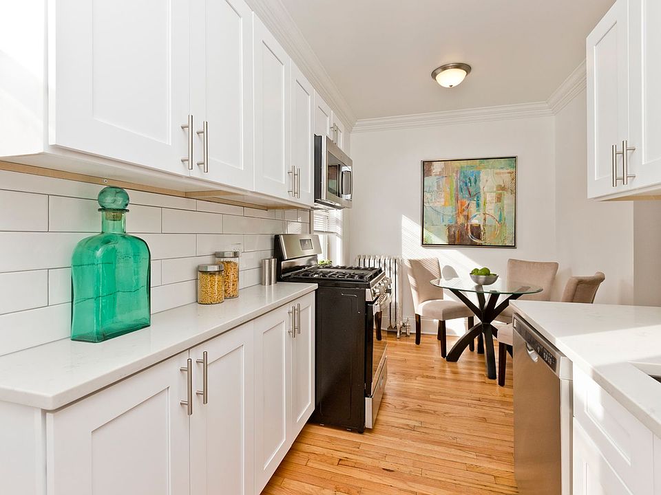 1st image of 5330 N Kenmore Ave APT 1W
