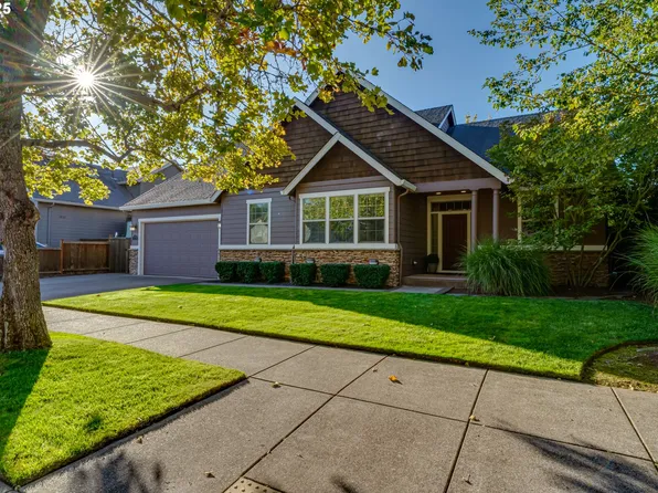 2647 Crowther Dr, Eugene, OR 97404
