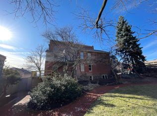 89 College St #A, Burlington, VT 05401