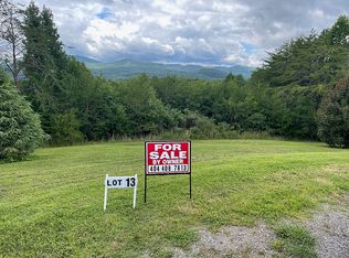 13 High Meadows Dr, Morganton, GA 30560