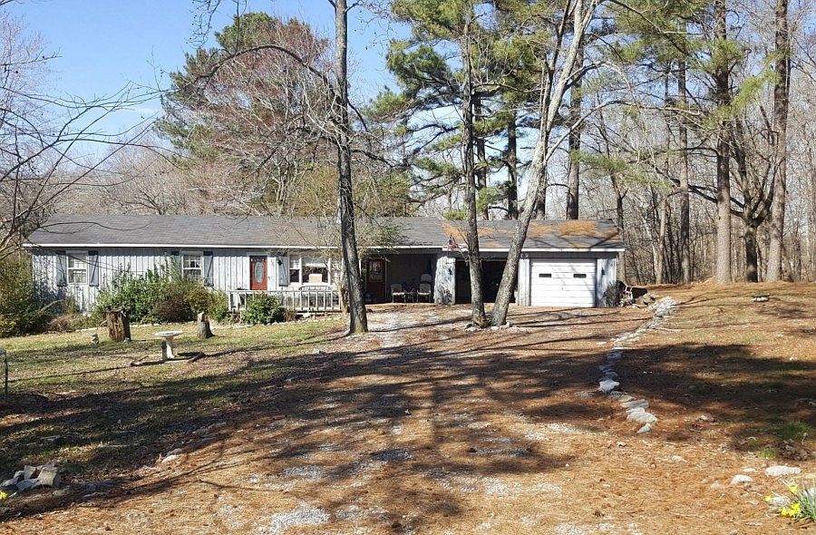 1st image of 826 Pittman Dr