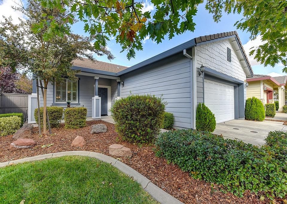 1st image of 150 Pelican Bay Cir