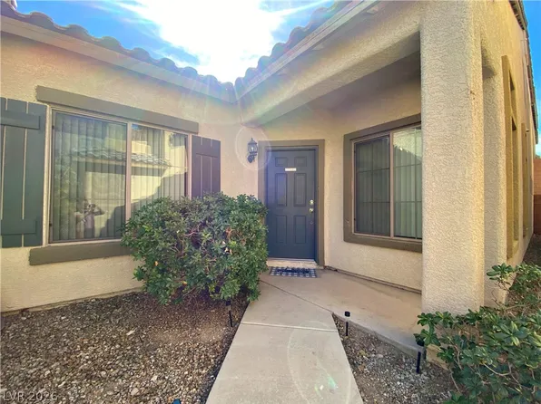 7805 Marbledoe St, Las Vegas, NV 89149
