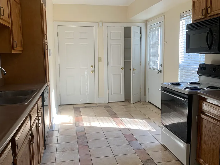 3608 Eastern Ave #3 — Photo 15