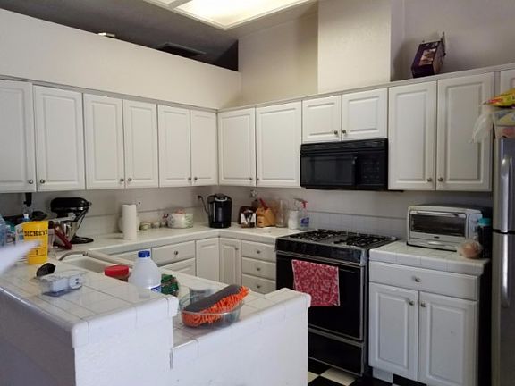 4th image of 879 E Palm Dr