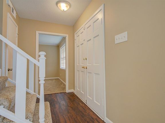 4th image of 5214 Twin Woods Ave