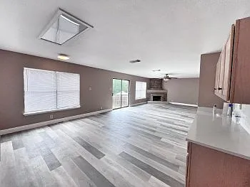 7338 Raintree Frst — Photo 4