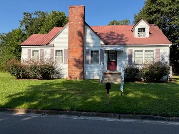 208 McGowin St, Andalusia, AL 36420