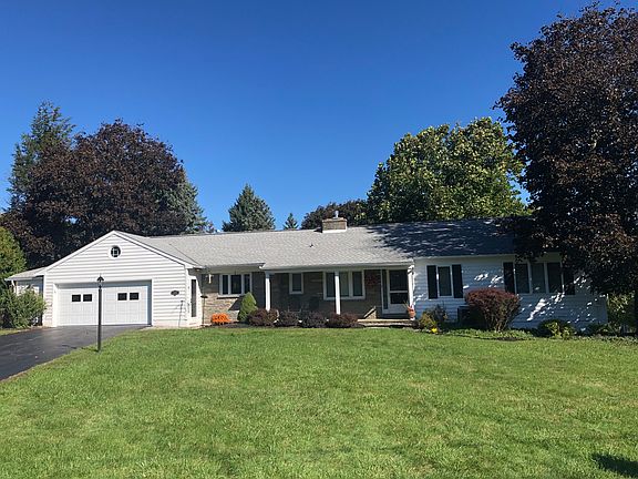 3rd image of 4273 Taunton Heights Dr